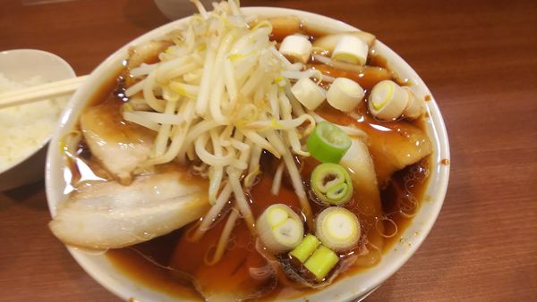 「チャーシュー中華そば+もやし 880円」@濃厚中華そば 佐とうの写真