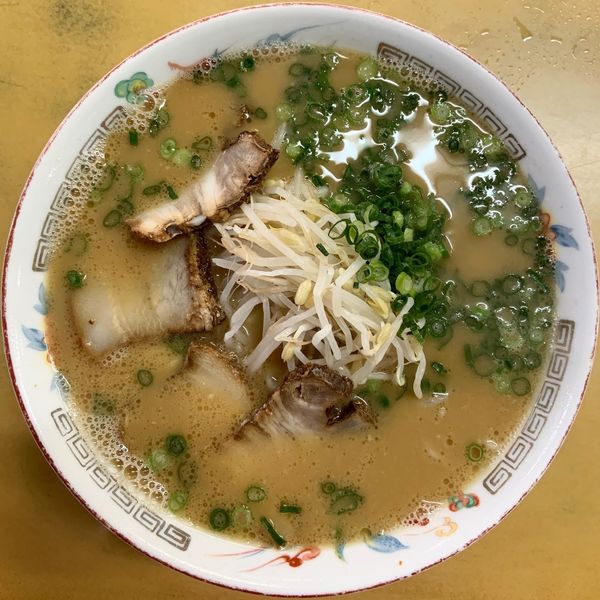 「ラーメン 中 (670円)」@とくだラーメンの写真