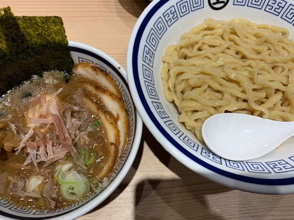 「特製つけ麺」@中華そば つけめん 玉 新宿店の写真
