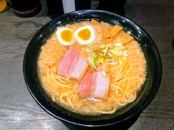 「背脂ラーメン」@ラーメン大至の写真