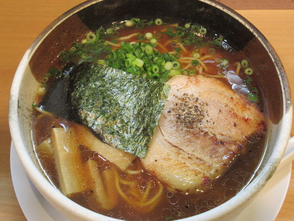 「中華そば醤油（730円）」@中華そば らんまんの写真