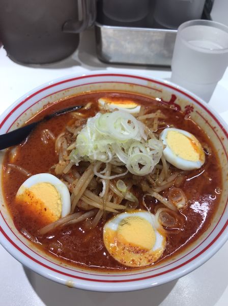「味噌卵麺 辛さ8倍」@蒙古タンメン中本 横浜店の写真