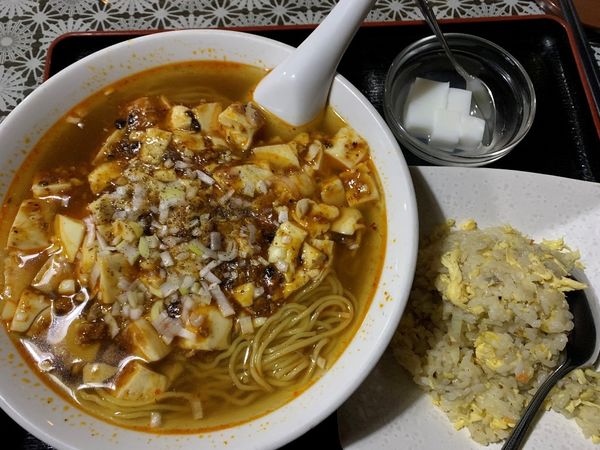 「マーボー麺＋半炒飯」@中国料理 隆福の写真