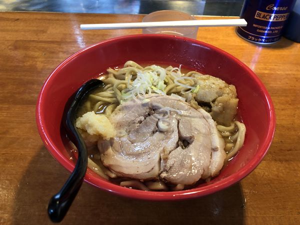 「ラーメン　３００ｇ　野菜なし　ニンニク　アブラ　ネギ」@麺屋 もりのの写真