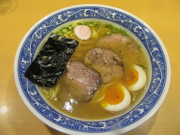 「特製中華そば（９３０円）」@中華そば 青葉 つくば店の写真