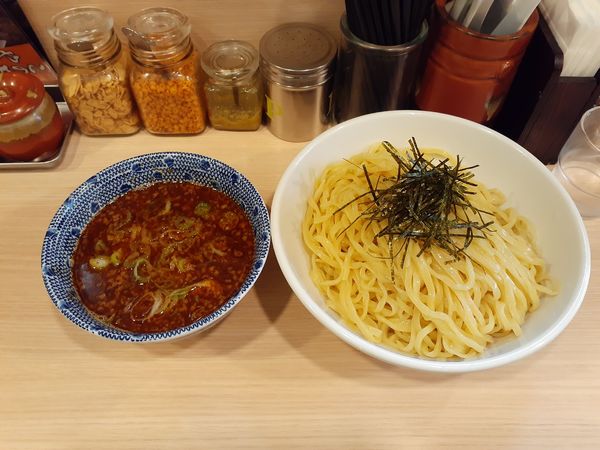 「辛つけ麺、特盛」@塩豚骨らーめん たちひらの写真
