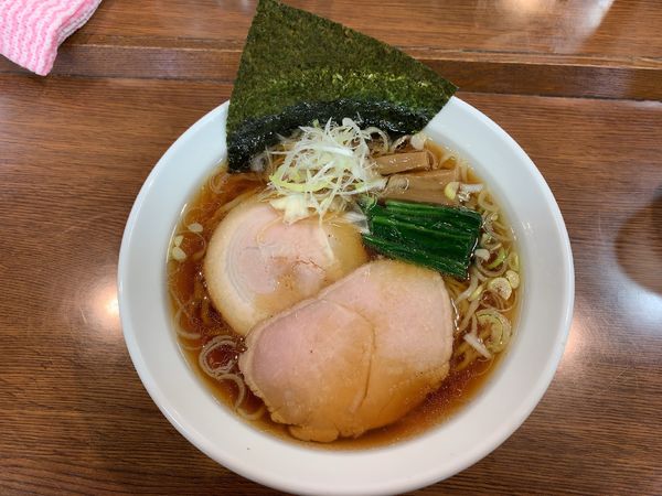 「醤油らーめん750円、半炒飯250円」@らーめん一辰の写真