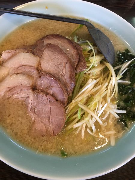 「ネギチャーシュー小880円（税込み）」@ニューラーメンショップ主水の写真