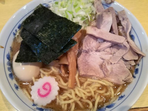 「中華そば:750円(大盛:100円)」@くり山の写真