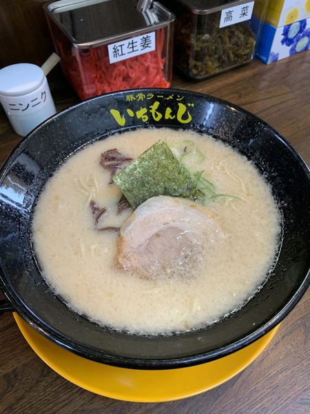 「塩ラーメン 500円  替玉×2 50円×2」@豚骨ラーメン いちもんじ 北本店の写真