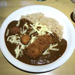 日替りECOランチ 少なめ、玄米、辛さ普通 900円