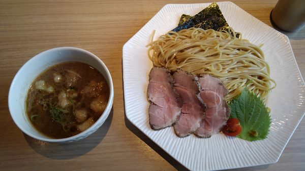 「つけ麺　醤油　麺増量　ホルモン追加」@姫路麺哲の写真