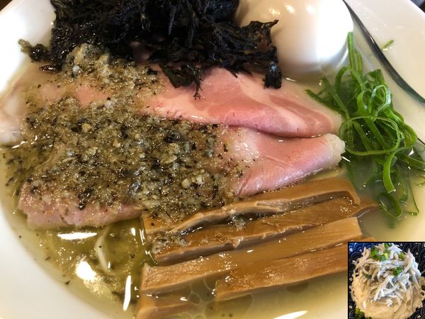 「牡蠣塩らぁ麺＋釜茹でしらす丼」@Soupmenの写真