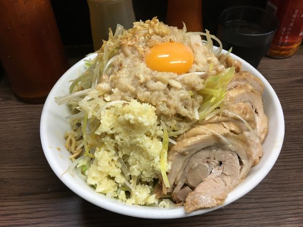 「小豚　汁なし　ネギトッピング　全マシ」@ラーメン二郎 横浜関内店の写真