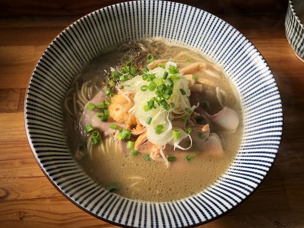 「【限定】鮟鱇らーめん」@中華そば よしかわの写真