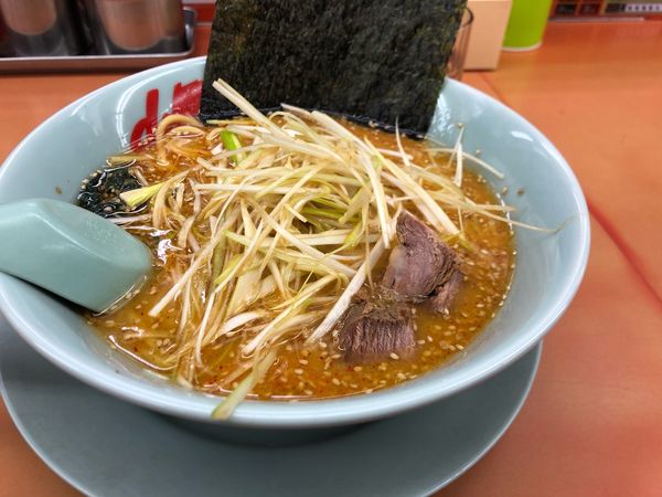 「特製ネギ味噌ラーメン」@ラーメン山岡家 鷲宮店の写真