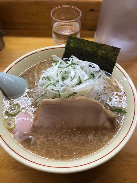 「中華そば700円ネギ150円生卵50円」@ホープ軒本舗 吉祥寺店の写真