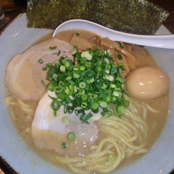 「得製らーめん1050円大盛、ビール500円」@風雲児の写真