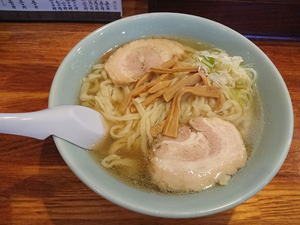 「しょうゆラーメン大盛￥８６０」@榮ラーメンの写真