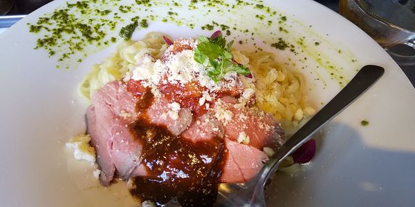 「牛まぜそば」@牛骨らーめん ぶるず 門前仲町店の写真