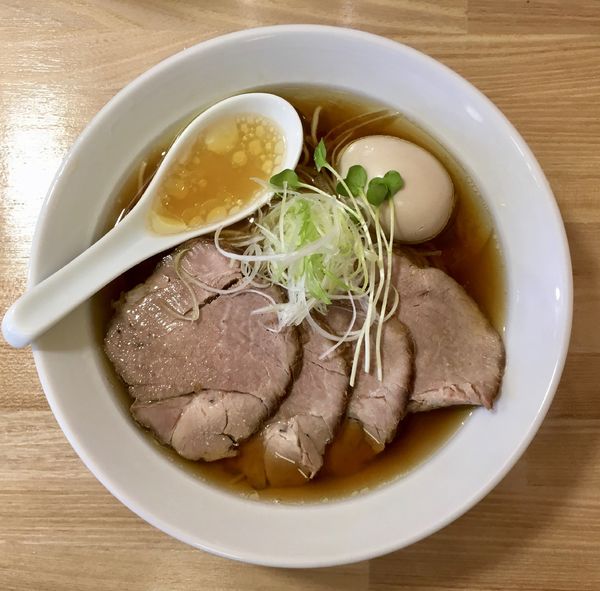 「アサヒスーパードライ中瓶 → 特製中華」@中華そば 心の写真