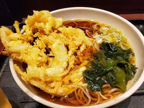 「かき揚げそば480円」@越後そば 東京店の写真
