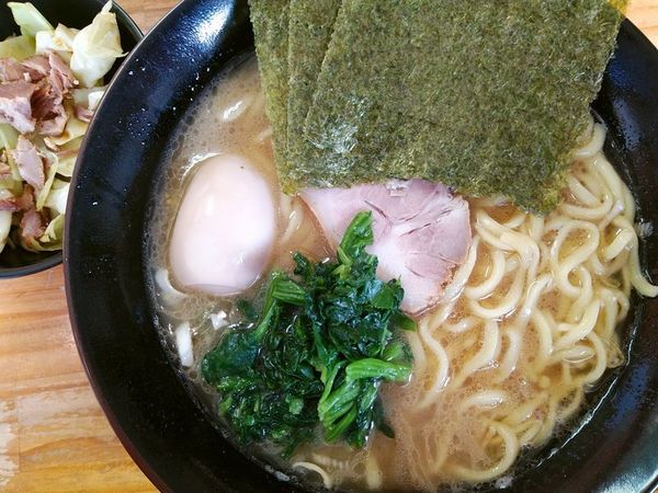 「ラーメン玉子入り＋キャベチャー」@巓の写真