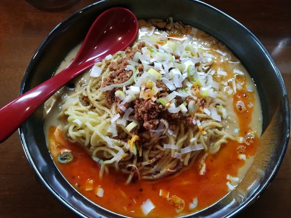 「汁なし担々麺(大盛り)」@らーめん六弦の写真