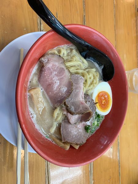 「ド.とんラーメン」@うちのラーメン 我豚の写真