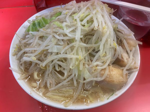 「ぶたラーメン(ニンニク少し・ヤサイ)」@ラーメン二郎 三田本店の写真
