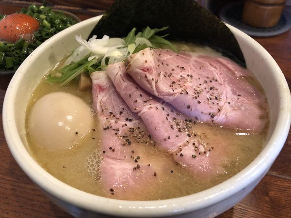 「ホタテの特製塩らーめん＋ねぎ玉丼」@RAMEN GOSSOUの写真