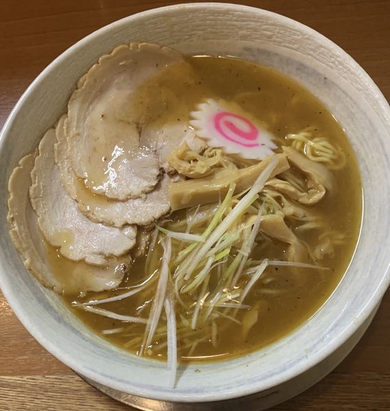 「あごだしラーメン＋チャーシュー」@栄昇らーめんの写真