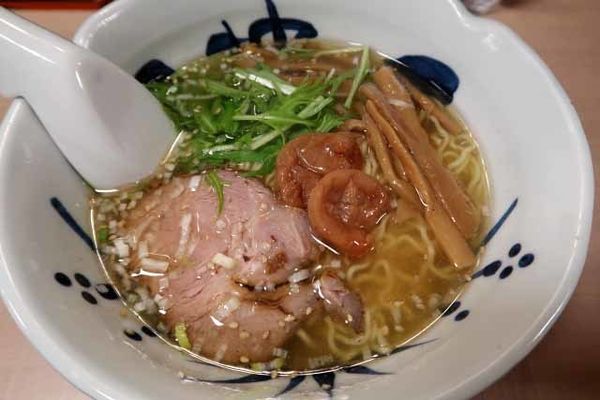 「梅しおらーめん　850円」@与ろゐ屋の写真