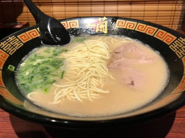「ラーメン¥890」@一蘭 町田店の写真
