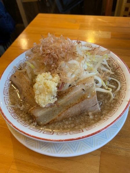 「マンモスラーメン（ニンニクあり） 800円」@泪橋 溝の口店の写真