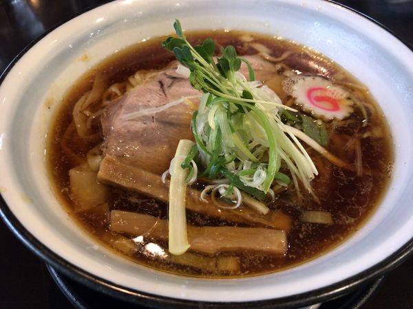 「和出汁醤油ラーメン」@らーめんつけ麺 吉田商店 本店の写真