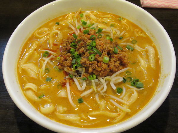 「マーラー麺（中辛）（800円）」@孫ちゃん 上海焼小龍包 高円寺店の写真