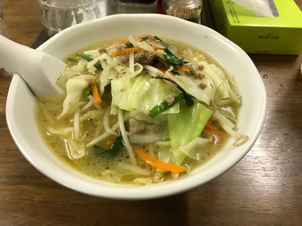 「野菜ラーメン」@イケ麺 本町店の写真