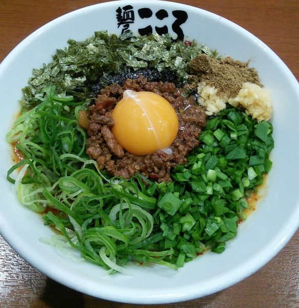 「激辛台湾混ぜそば　９００円」@麺屋こころ 六角橋店の写真