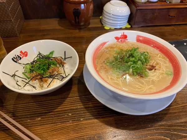 「ランチ(塩＋豚めし)」@新・和歌山らーめん ばり嗎 福山駅家店の写真