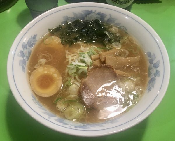 「らーめん（並）+煮たまご」@万楽の写真