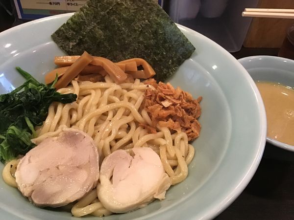 「鶏塩油そばハーフ530円」@蝙蝠の写真