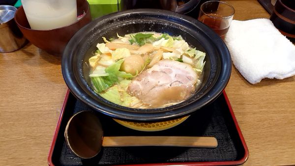 「豚骨醤油ラーメン 味玉」@ラーメン猪太の写真