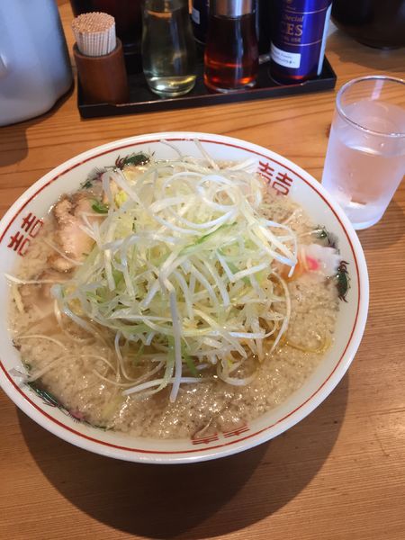 「まったりネギチャーシュー麺」@らーめんまったりの写真