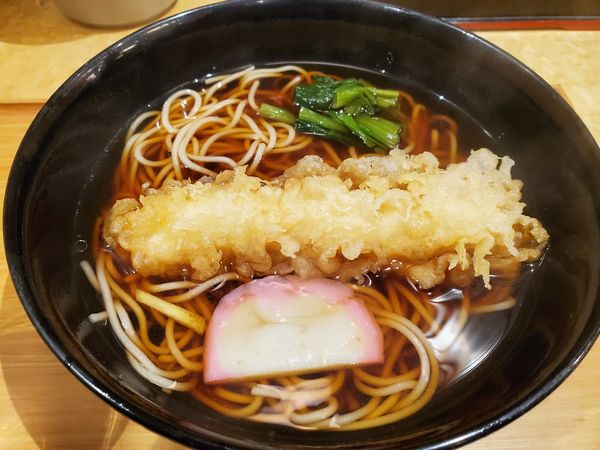 「いか天そば410円」@小諸そば 九段下駅前店の写真