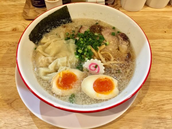 「特製煮干しらーめん（太麺）」@らーめん天神下 大喜の写真