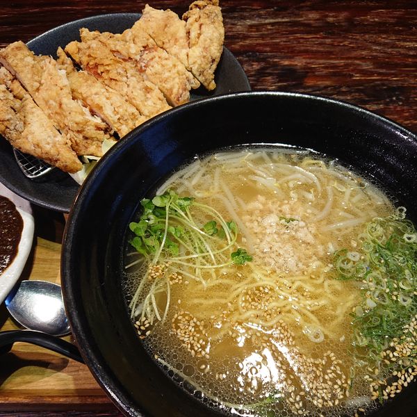 「山賊焼き定食セットスーパーデラックス1650円他」@松本からあげセンターの写真