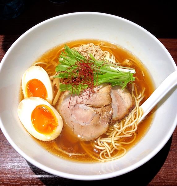 「しょうゆ(味玉のせ)」@麺屋 やまもとの写真