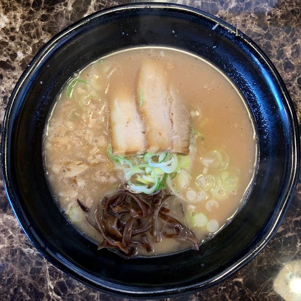 「とんこつ 極 (680円)」@ラーメン若大の写真