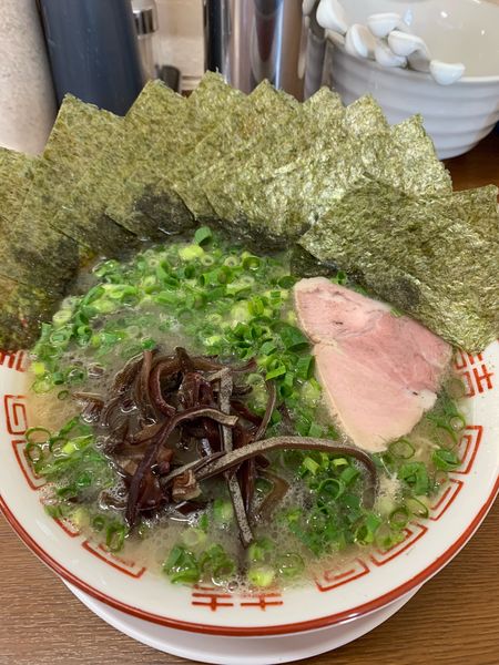 「ねぎらーめん、のり」@博多長浜らーめんもりやの写真